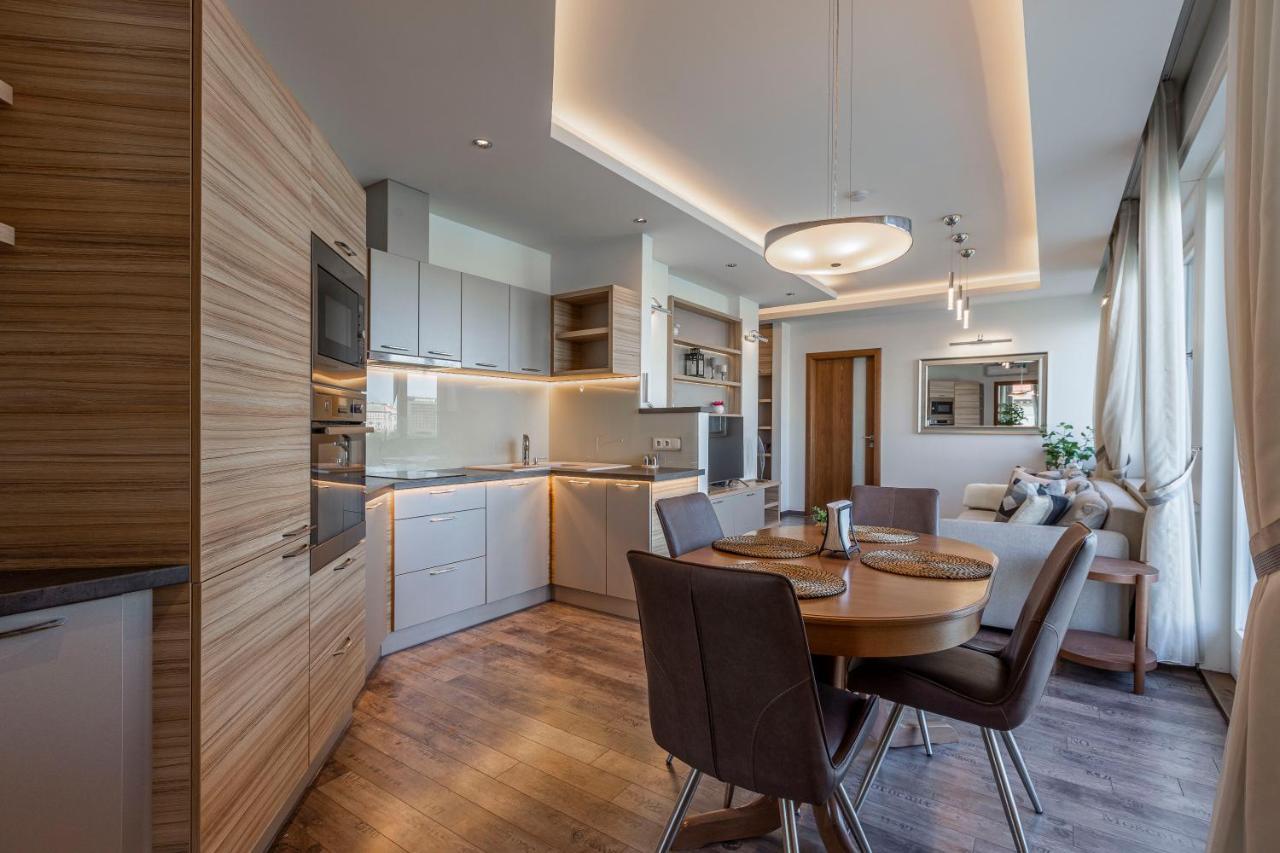 Luxury Residence With A Beautiful View For The Danube River Budapest Exterior photo