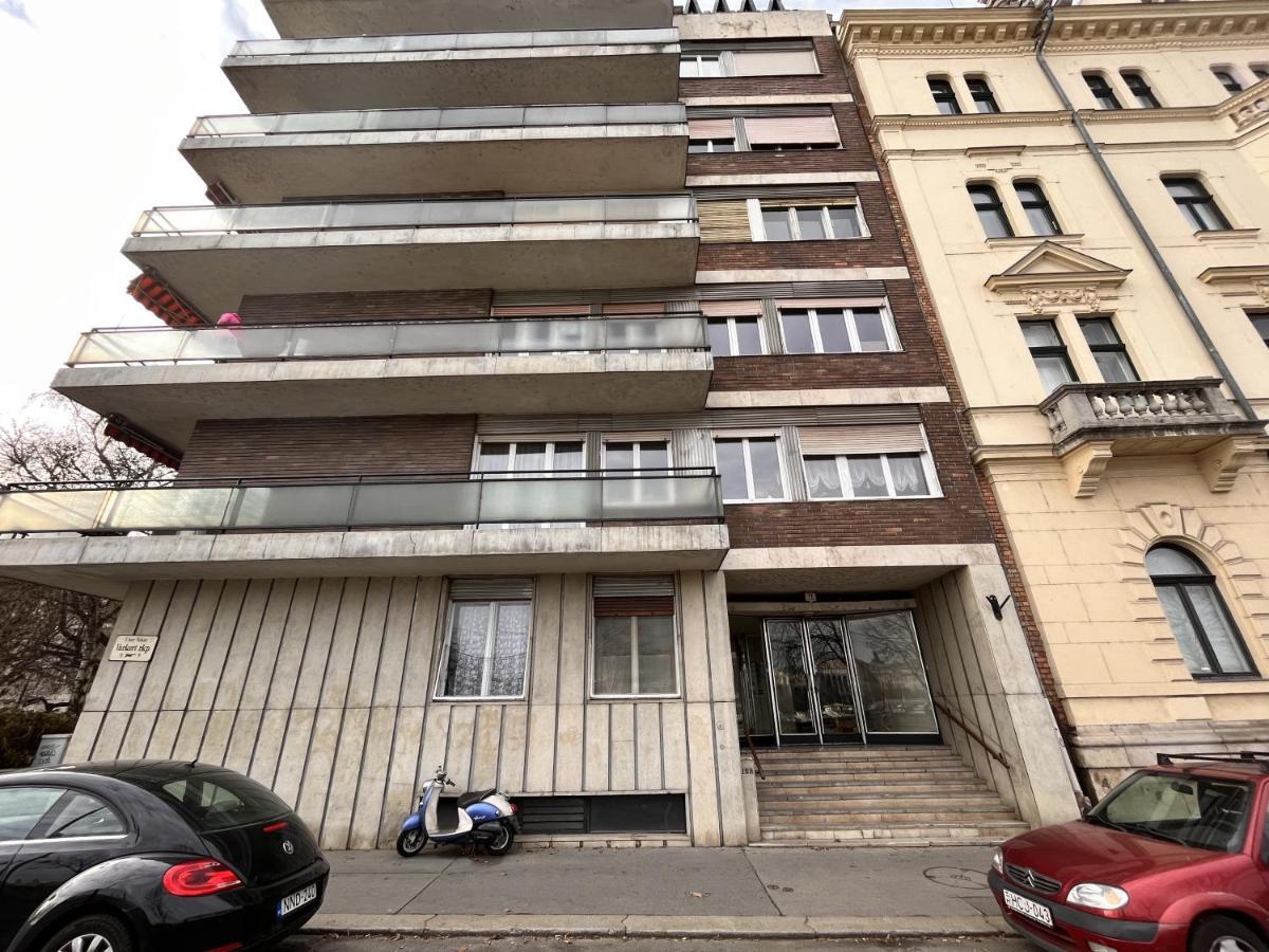 Luxury Residence With A Beautiful View For The Danube River Budapest Exterior photo